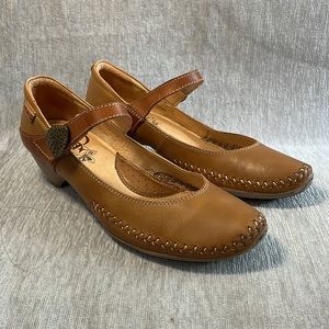 PIKOLINOS Leather Shoes - Size 39 (US 8) - Brown/tan